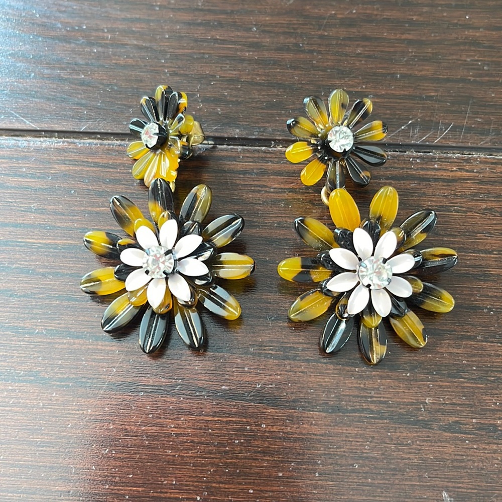J Crew Tortoise Flower Earrings